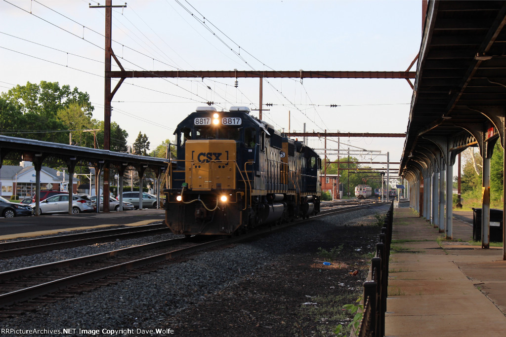 CSX 8817
